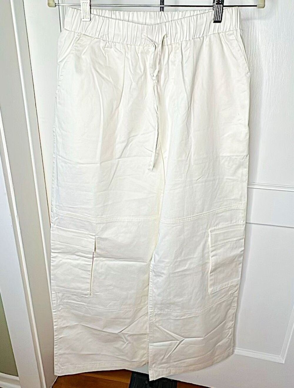 Princess Polly Kiandra Wide Leg Cargo Parachute Pants Ecru White Size 6